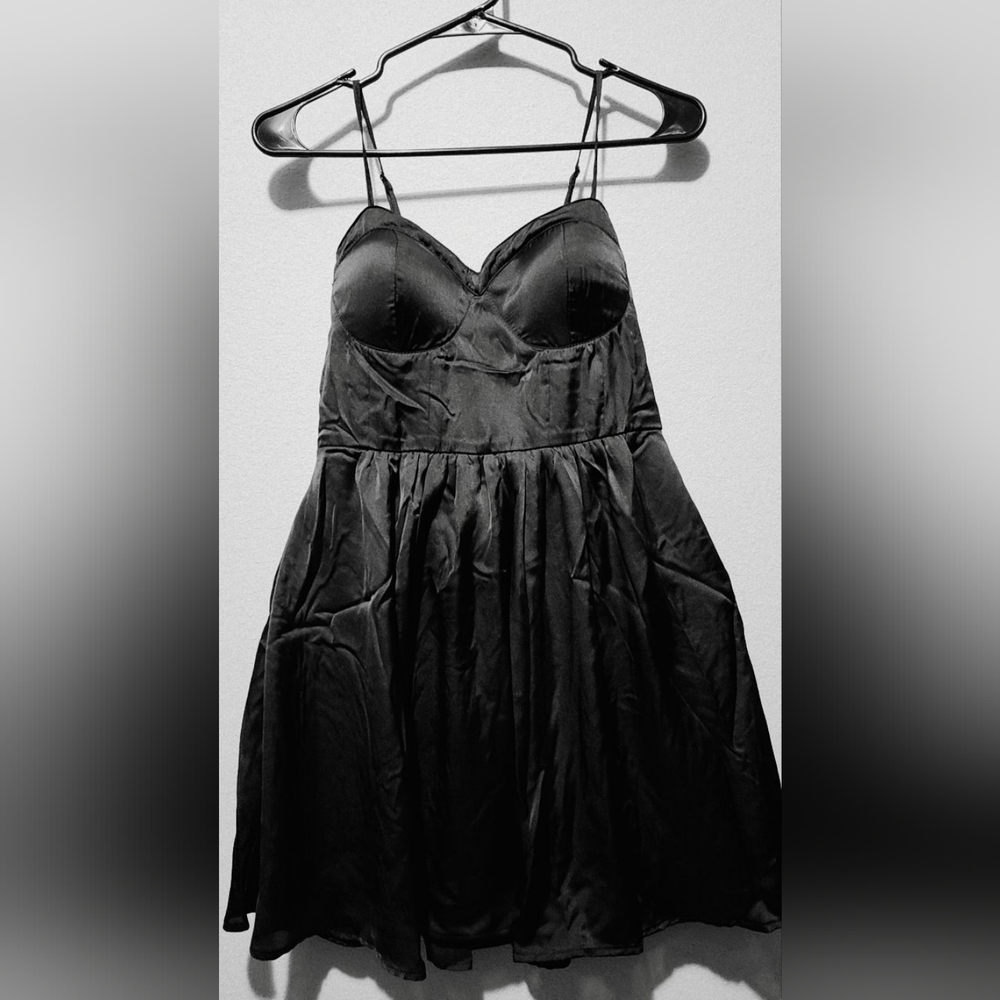 Elegant trixxi black dress